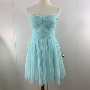 Delias 5-6 dress light green tulle